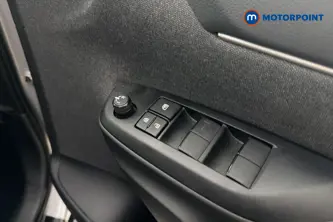Toyota Yaris Cross Icon Automatic Petrol-Electric Hybrid Estate - Stock Number (1687787) - 19th supplementary image