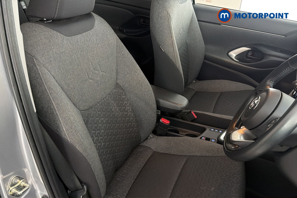 Toyota Yaris Cross Icon Automatic Petrol-Electric Hybrid Estate - Stock Number (1687787) - 22nd supplementary image