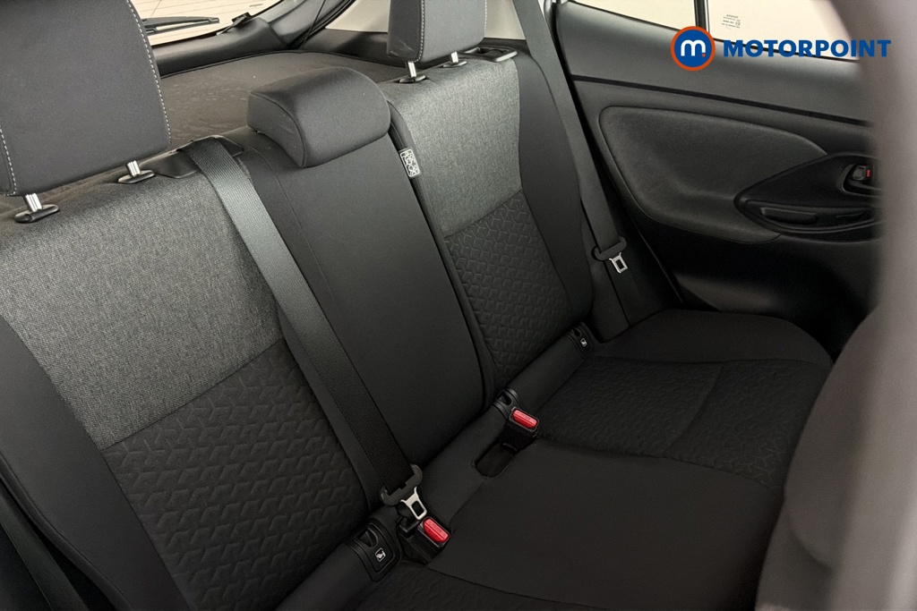 Toyota Yaris Cross Icon Automatic Petrol-Electric Hybrid Estate - Stock Number (1687787) - 25th supplementary image