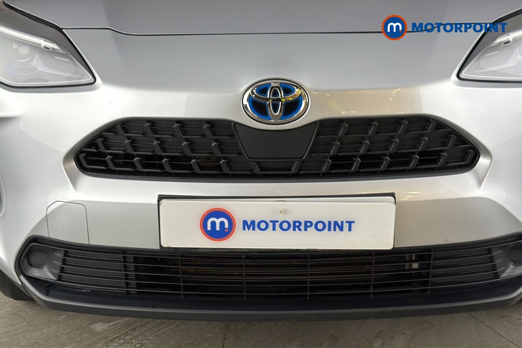 Toyota Yaris Cross Icon Automatic Petrol-Electric Hybrid Estate - Stock Number (1687787) - 43rd supplementary image