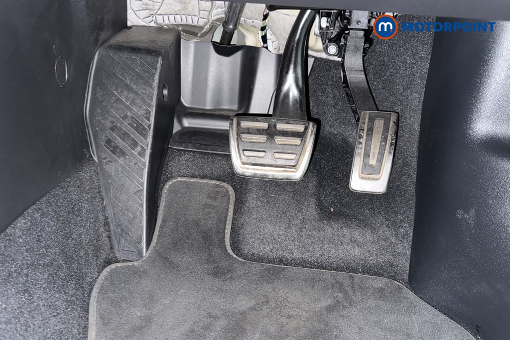 Audi A3 S Line Automatic Petrol Hatchback - Stock Number (1687866) - 24th supplementary image