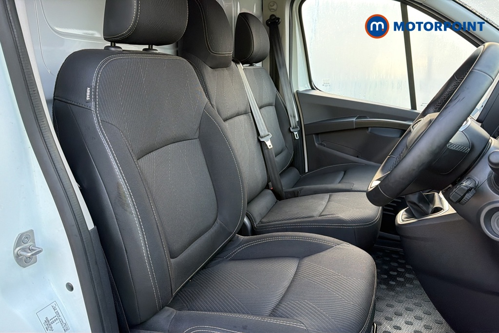 Renault Trafic Extra Sport Manual Diesel Panel Van - Stock Number (1687950) - 22nd supplementary image