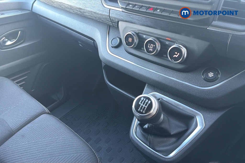 Renault Trafic Extra Sport Manual Diesel Panel Van - Stock Number (1687953) - 15th supplementary image