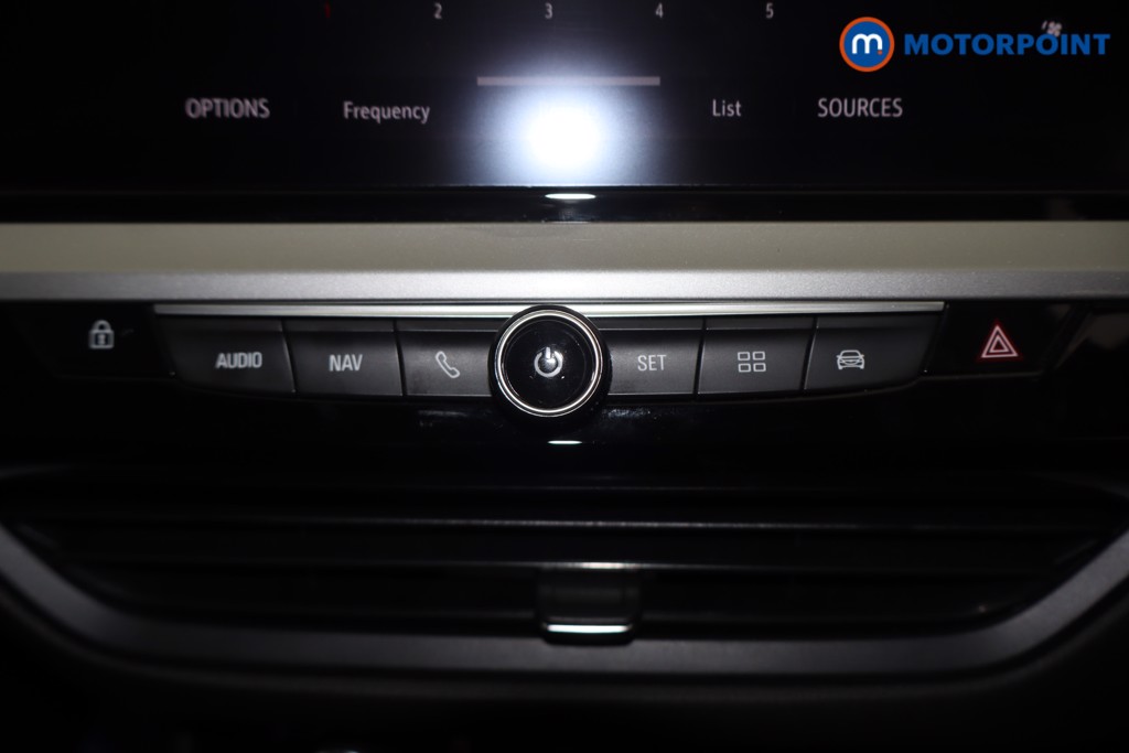 Vauxhall Grandland Ultimate Manual Petrol SUV - Stock Number (1688632) - 10th supplementary image