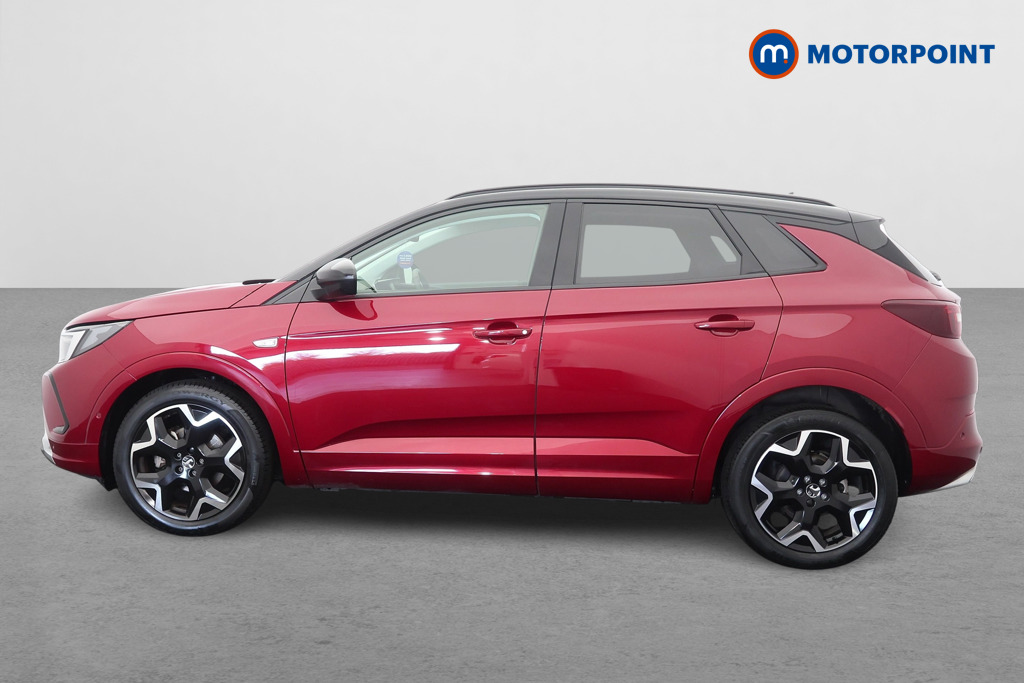 Vauxhall Grandland Ultimate Manual Petrol SUV - Stock Number (1688632) - Passenger side