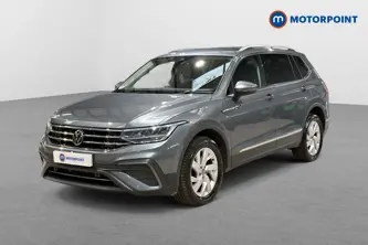 Volkswagen Tiguan Allspace Life Automatic Petrol SUV - Stock Number (1688698) - Passenger side front corner