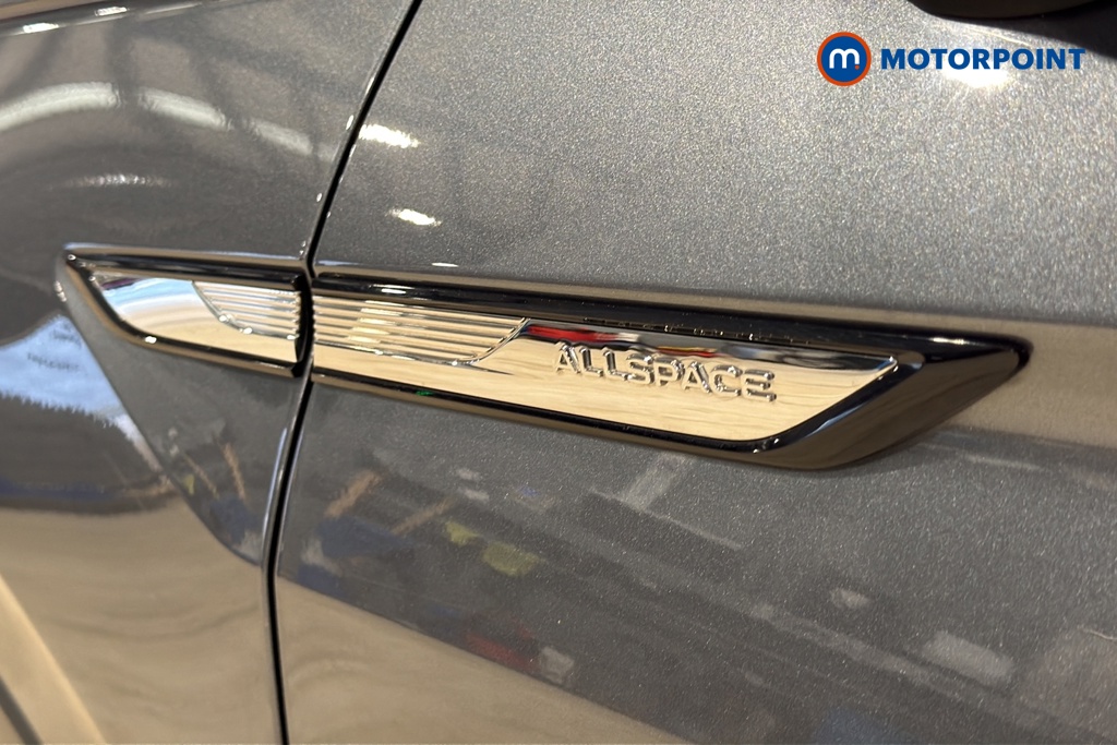 Volkswagen Tiguan Allspace Life Automatic Petrol SUV - Stock Number (1688698) - 995th supplementary image