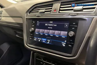 Volkswagen Tiguan Allspace Life Automatic Petrol SUV - Stock Number (1688698) - 8th supplementary image