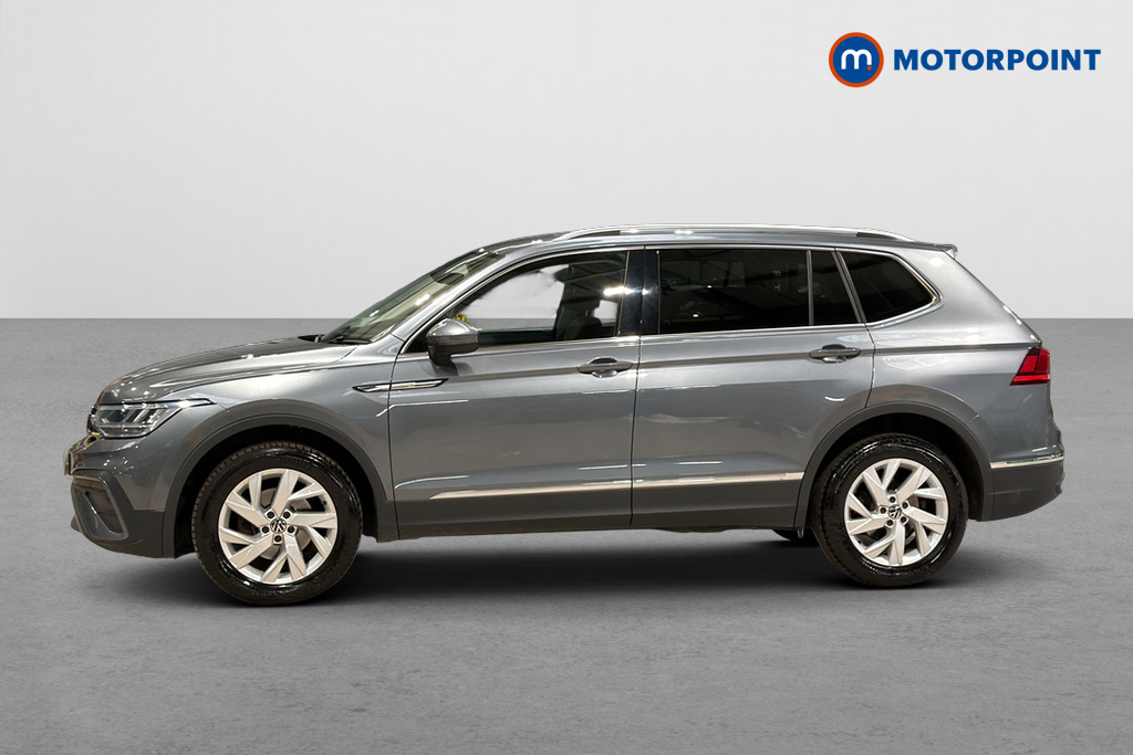 Volkswagen Tiguan Allspace Life Automatic Petrol SUV - Stock Number (1688698) - Drivers side
