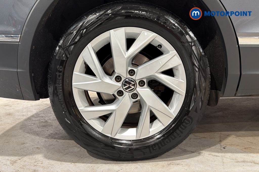 Volkswagen Tiguan Allspace Life Automatic Petrol SUV - Stock Number (1688698) - 46th supplementary image