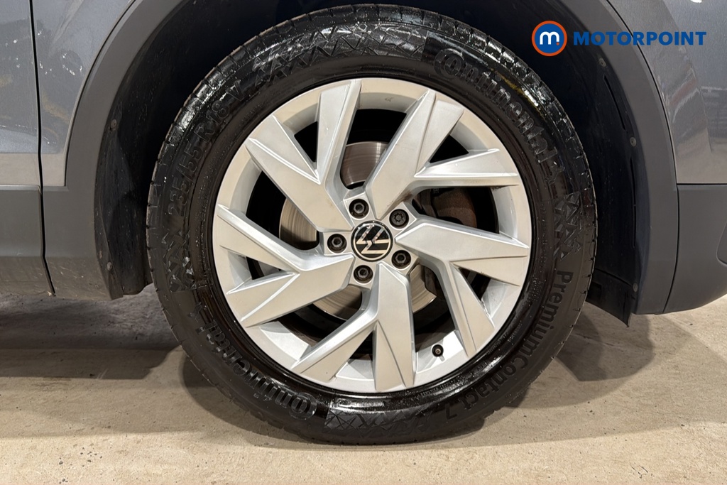Volkswagen Tiguan Allspace Life Automatic Petrol SUV - Stock Number (1688698) - 47th supplementary image