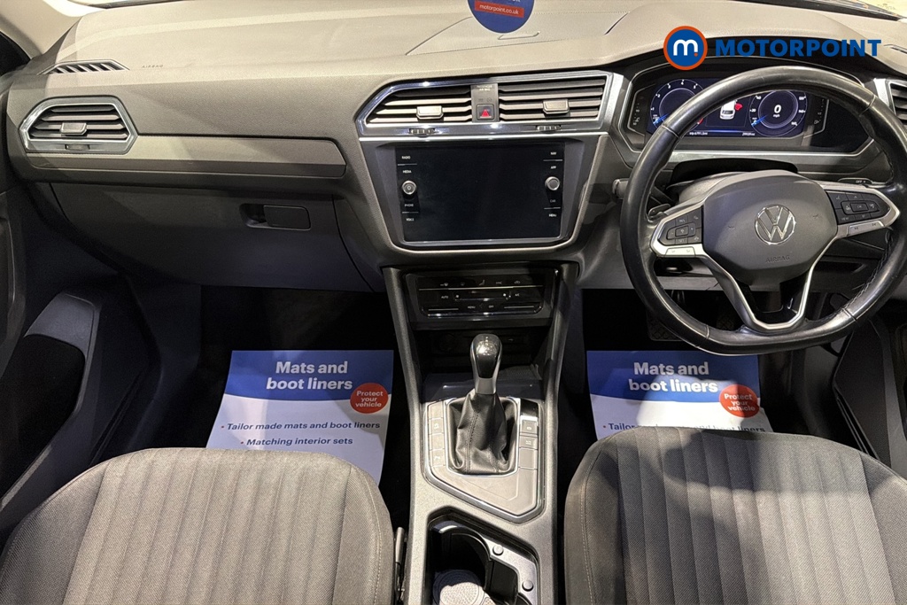 Volkswagen Tiguan Allspace Life Automatic Petrol SUV - Stock Number (1688698) - 1st supplementary image