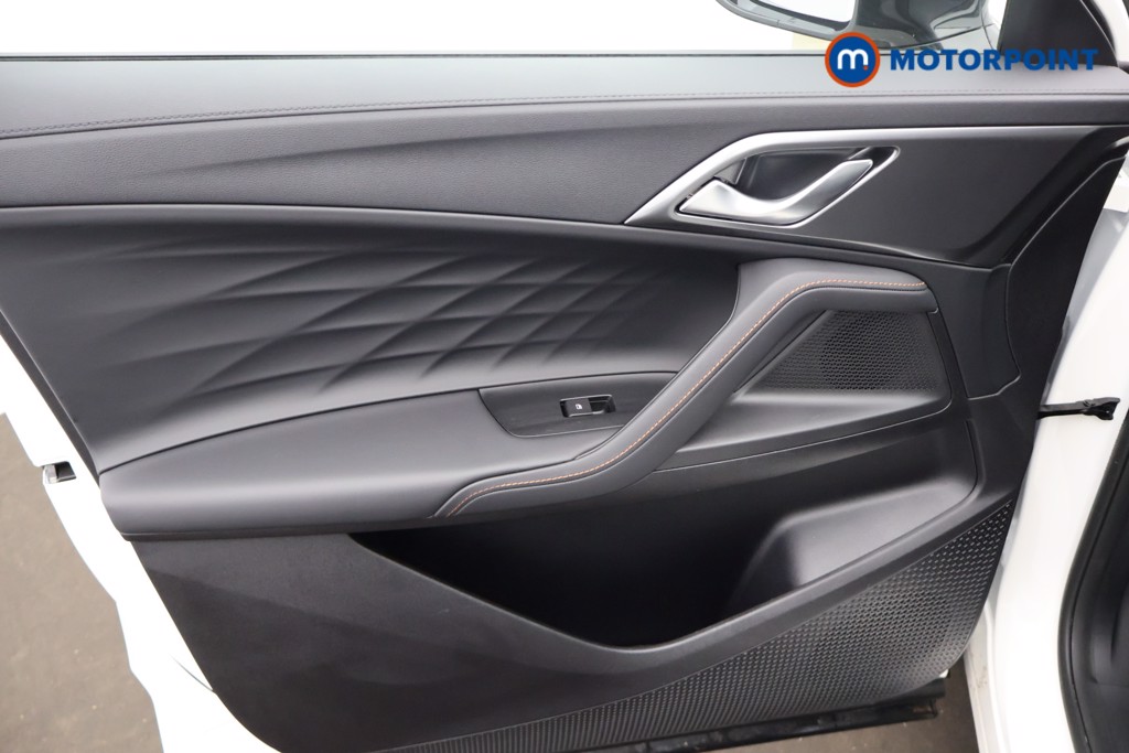 Mg Motor Uk HS Trophy Automatic Petrol-Electric Hybrid SUV - Stock Number (1688785) - 31st supplementary image