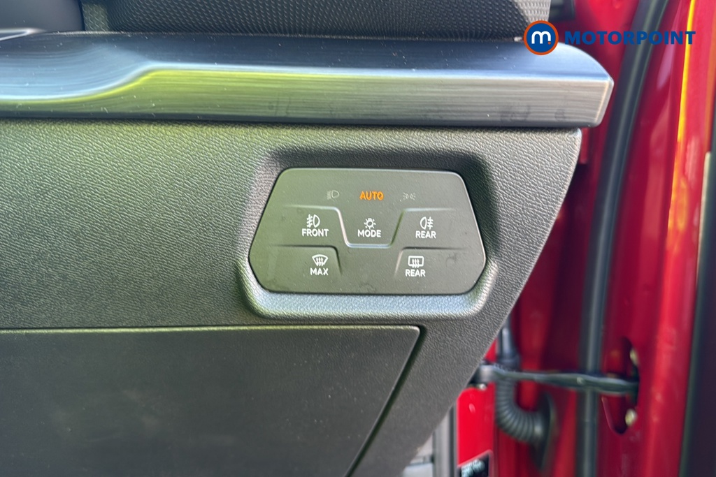 Cupra Leon V1 Automatic Petrol Hatchback - Stock Number (1688882) - 11th supplementary image