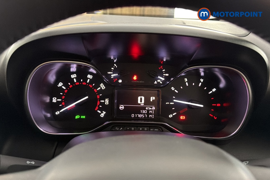 Citroen C3 Aircross Shine Automatic Petrol SUV - Stock Number (1688898) - 7th supplementary image
