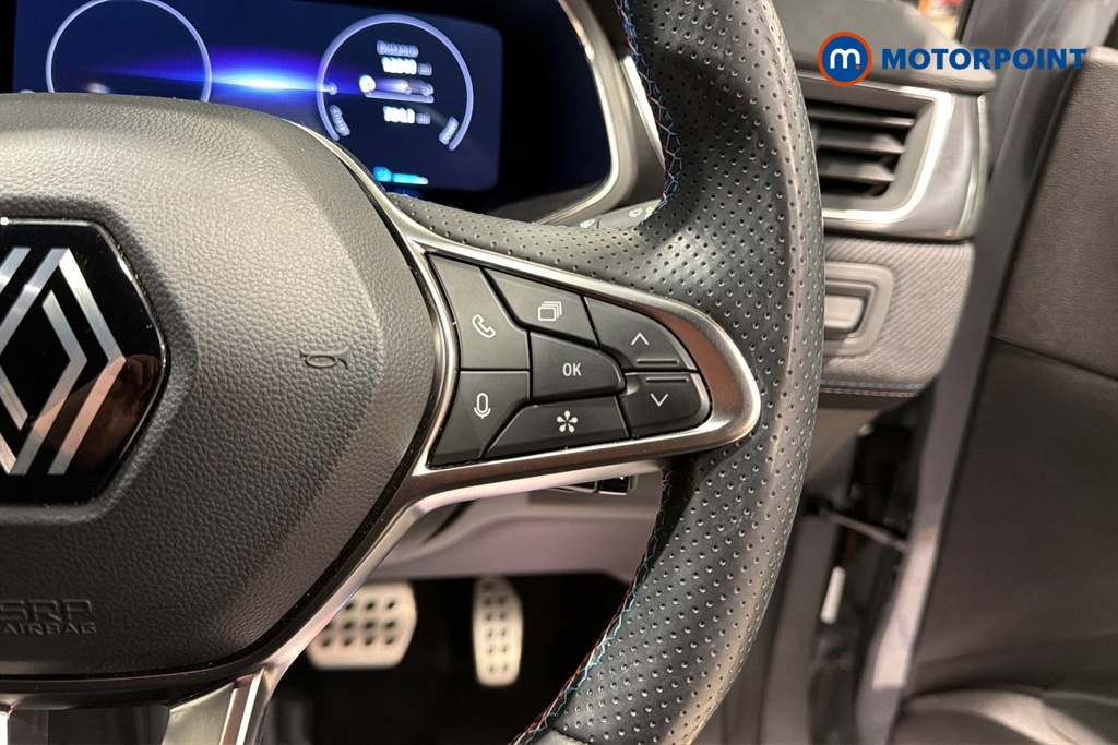 Renault Captur Esprit Alpine Automatic Petrol-Electric Hybrid SUV - Stock Number (1689271) - 3rd supplementary image