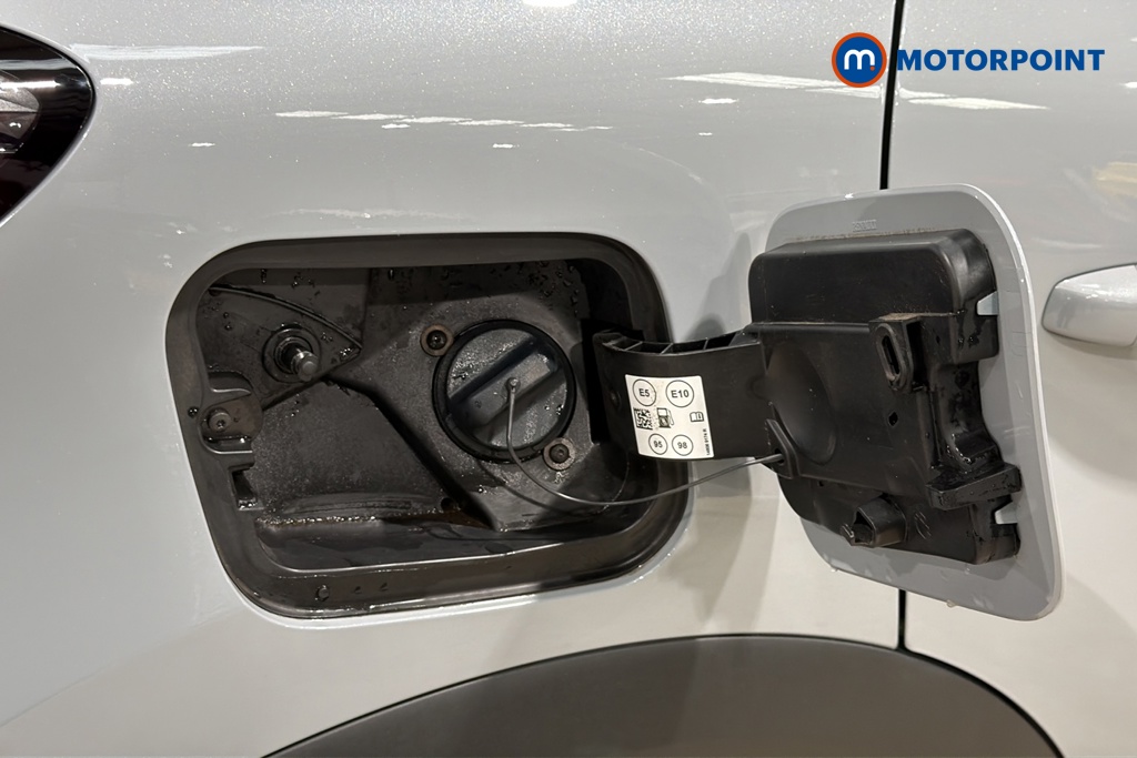Renault Captur Esprit Alpine Automatic Petrol-Electric Hybrid SUV - Stock Number (1689271) - 41st supplementary image