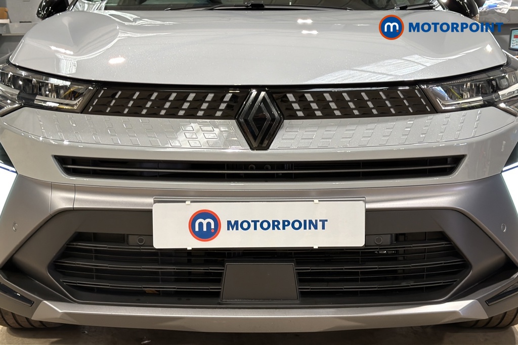 Renault Captur Esprit Alpine Automatic Petrol-Electric Hybrid SUV - Stock Number (1689271) - 43rd supplementary image