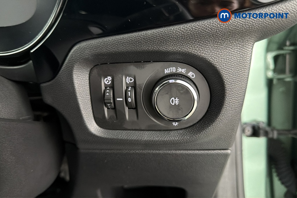 Vauxhall Corsa YES Manual Petrol Hatchback - Stock Number (1639769) - 11th supplementary image