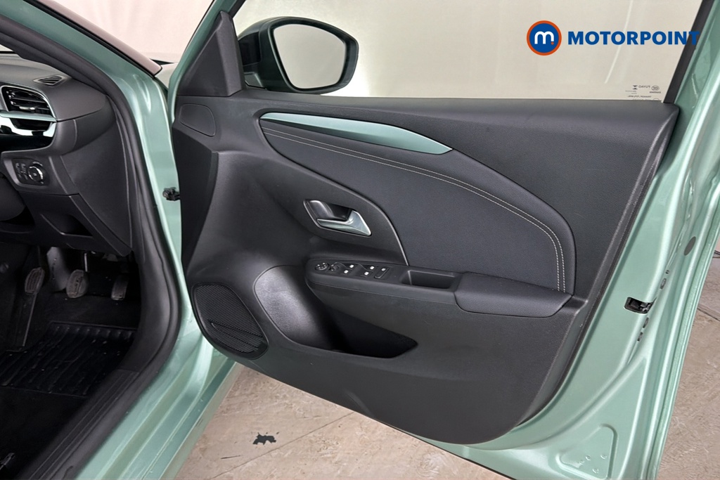 Vauxhall Corsa YES Manual Petrol Hatchback - Stock Number (1639769) - 18th supplementary image