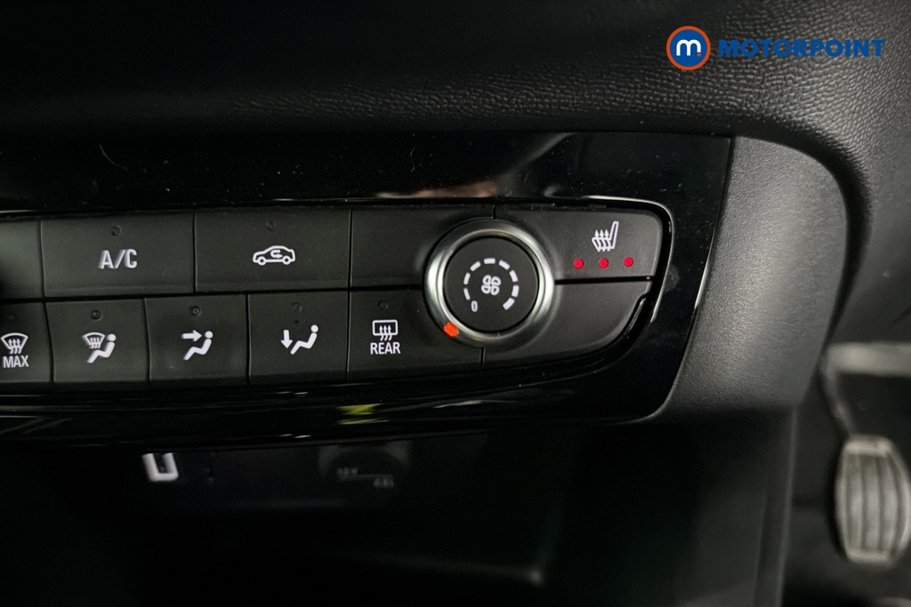 Vauxhall Corsa YES Manual Petrol Hatchback - Stock Number (1639821) - 14th supplementary image