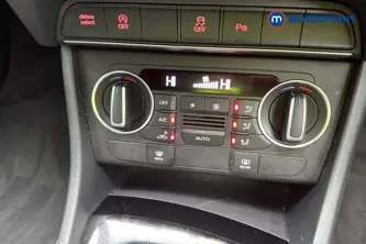 Audi Q3 Black Edition Manual Petrol SUV - Stock Number (1649133) - 12th supplementary image