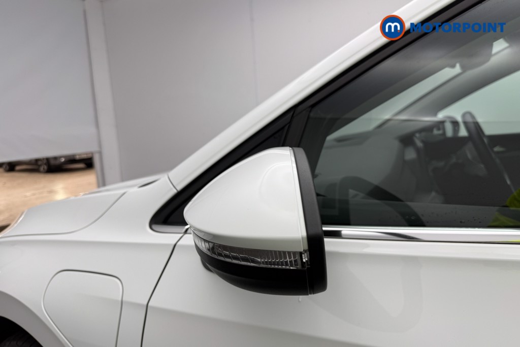 Volkswagen Golf Style Automatic Petrol Plug-In Hybrid Hatchback - Stock Number (1661784) - 5th supplementary image