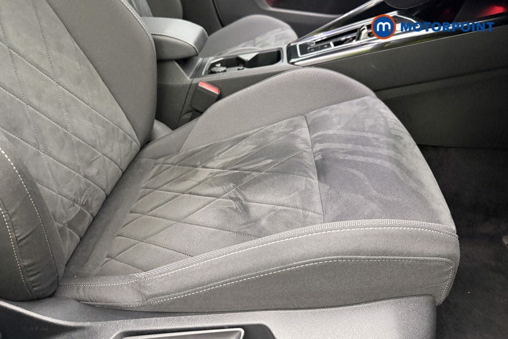 Volkswagen Golf Style Automatic Petrol Plug-In Hybrid Hatchback - Stock Number (1661784) - 33rd supplementary image