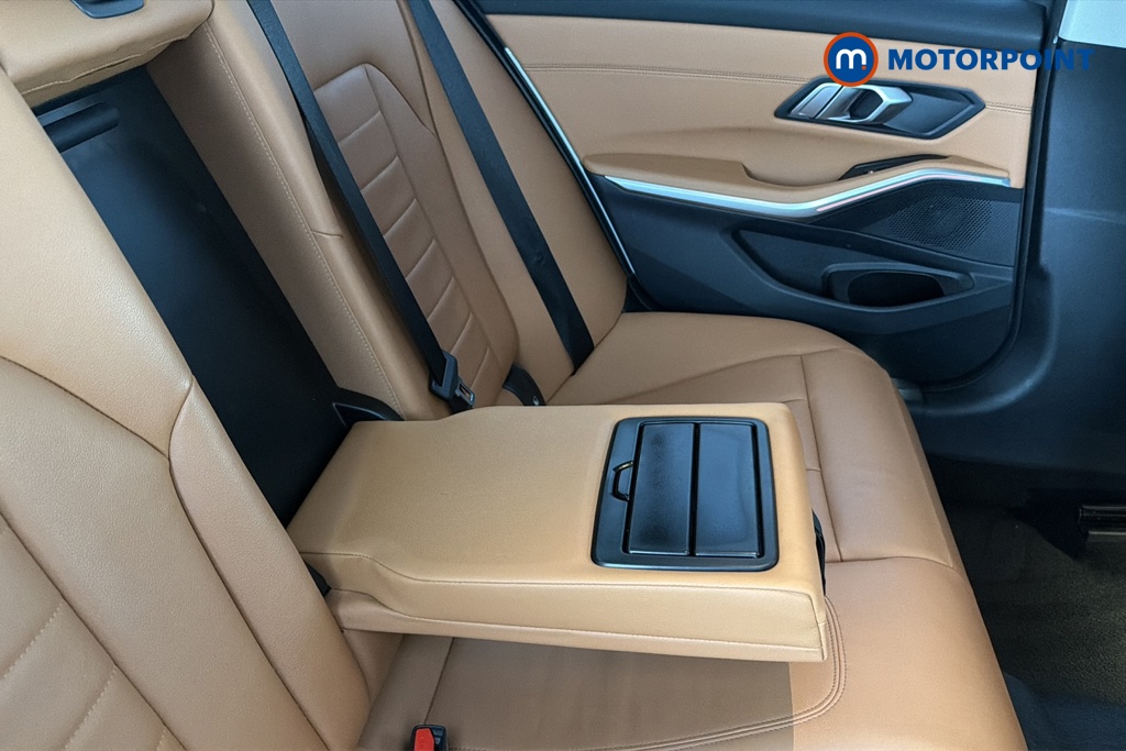 BMW 3 Series Sport Automatic Petrol Saloon - Stock Number (1664497) - 26th supplementary image