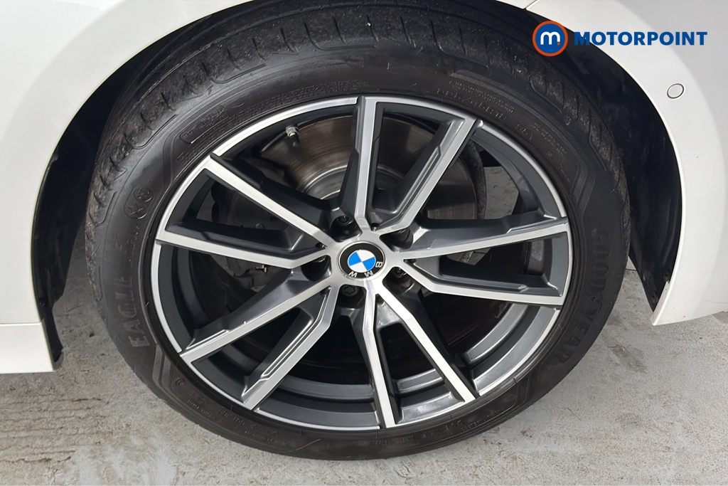 BMW 3 Series Sport Automatic Petrol Saloon - Stock Number (1664497) - 47th supplementary image