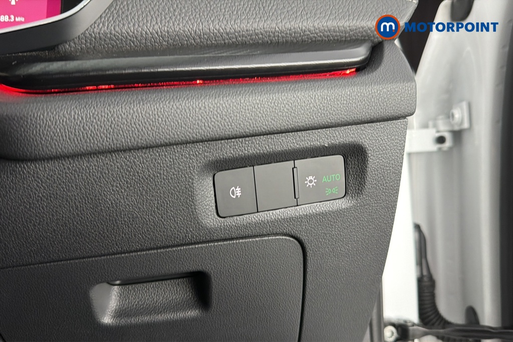 Skoda Octavia Sportline Automatic Diesel Hatchback - Stock Number (1669531) - 11th supplementary image