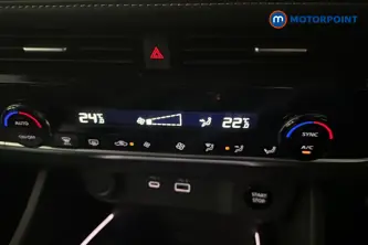 Nissan X-Trail N-Connecta Automatic Petrol-Electric Hybrid SUV - Stock Number (1671980) - 12th supplementary image