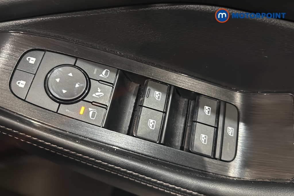Nissan X-Trail N-Connecta Automatic Petrol-Electric Hybrid SUV - Stock Number (1671980) - 19th supplementary image