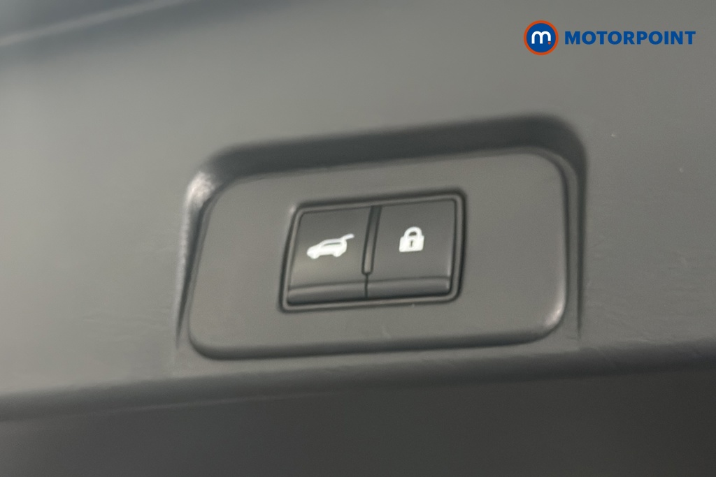Nissan X-Trail N-Connecta Automatic Petrol-Electric Hybrid SUV - Stock Number (1671980) - 35th supplementary image