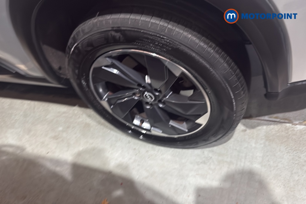 Nissan X-Trail N-Connecta Automatic Petrol-Electric Hybrid SUV - Stock Number (1671980) - 45th supplementary image