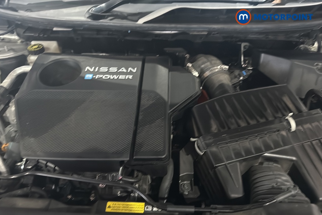 Nissan X-Trail N-Connecta Automatic Petrol-Electric Hybrid SUV - Stock Number (1671980) - 48th supplementary image