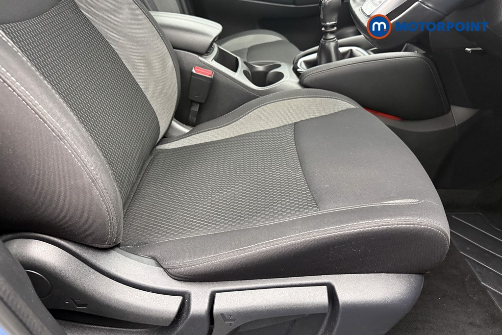 Nissan Qashqai Acenta Premium Manual Diesel SUV - Stock Number (1672487) - 31st supplementary image