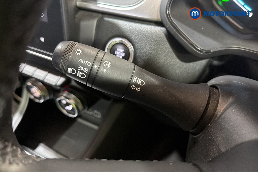 Renault Captur Techno Automatic Petrol-Electric Hybrid SUV - Stock Number (1674863) - 5th supplementary image