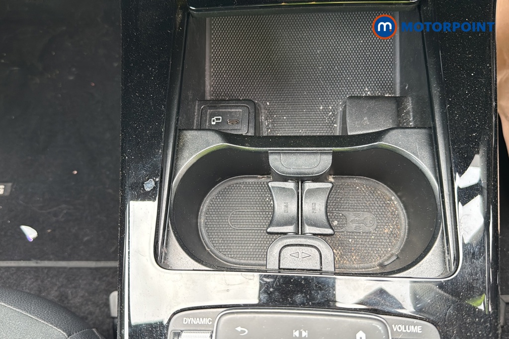Mercedes-Benz CLA Amg Line Automatic Petrol Coupe - Stock Number (1676169) - 16th supplementary image