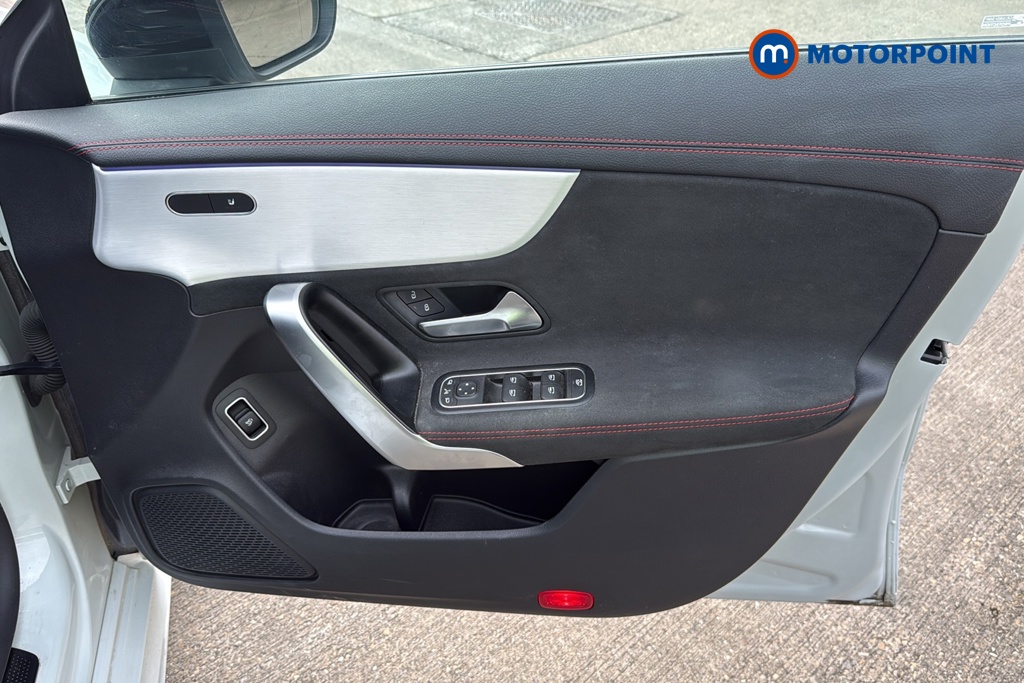 Mercedes-Benz CLA Amg Line Automatic Petrol Coupe - Stock Number (1676169) - 18th supplementary image