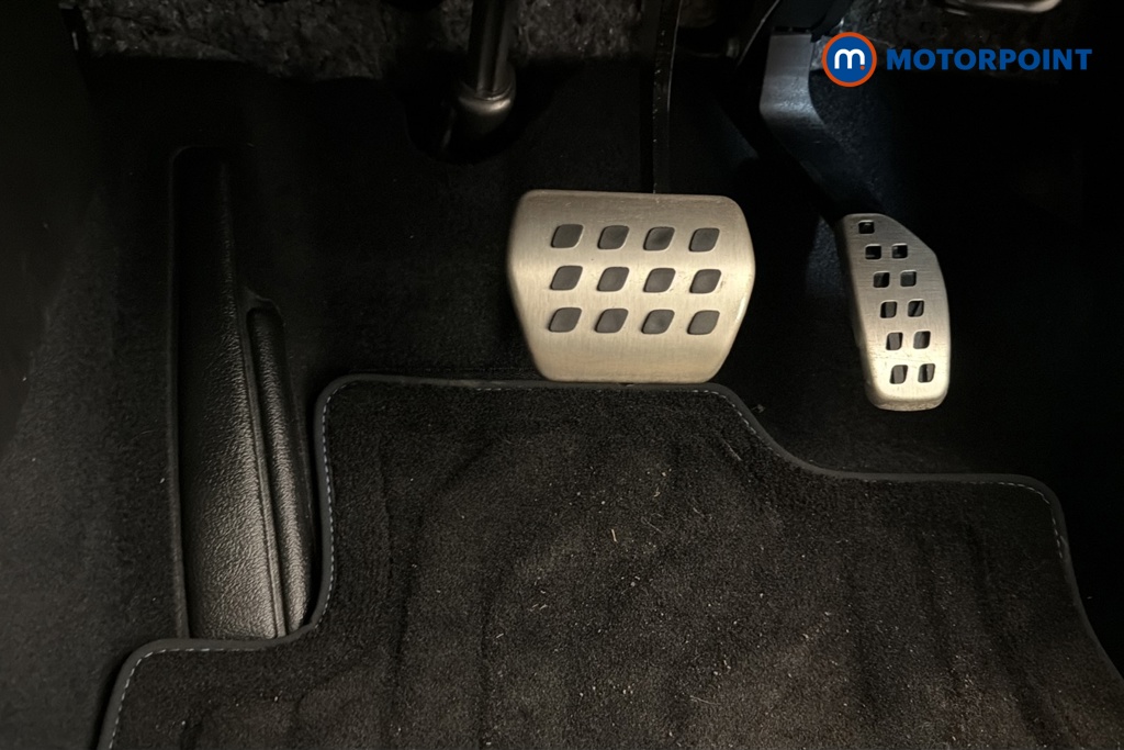 Renault Clio Esprit Alpine Automatic Petrol-Electric Hybrid Hatchback - Stock Number (1677026) - 24th supplementary image