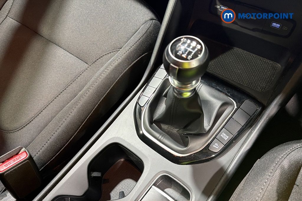 Hyundai Tucson Se Connect Manual Petrol SUV - Stock Number (1677715) - 15th supplementary image