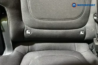 Hyundai Tucson Se Connect Manual Petrol SUV - Stock Number (1677715) - 27th supplementary image