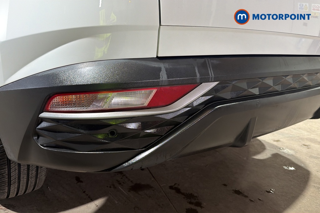 Hyundai Tucson Se Connect Manual Petrol SUV - Stock Number (1677715) - 39th supplementary image