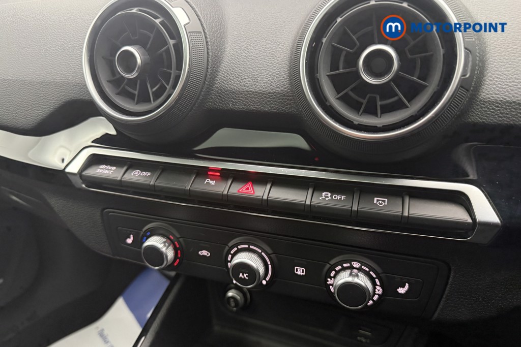 Audi Q2 Black Edition Automatic Petrol SUV - Stock Number (1678036) - 14th supplementary image