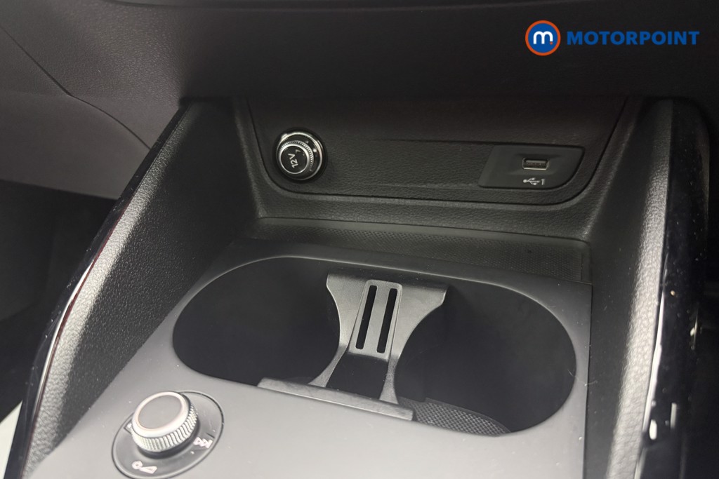 Audi Q2 Black Edition Automatic Petrol SUV - Stock Number (1678036) - 16th supplementary image