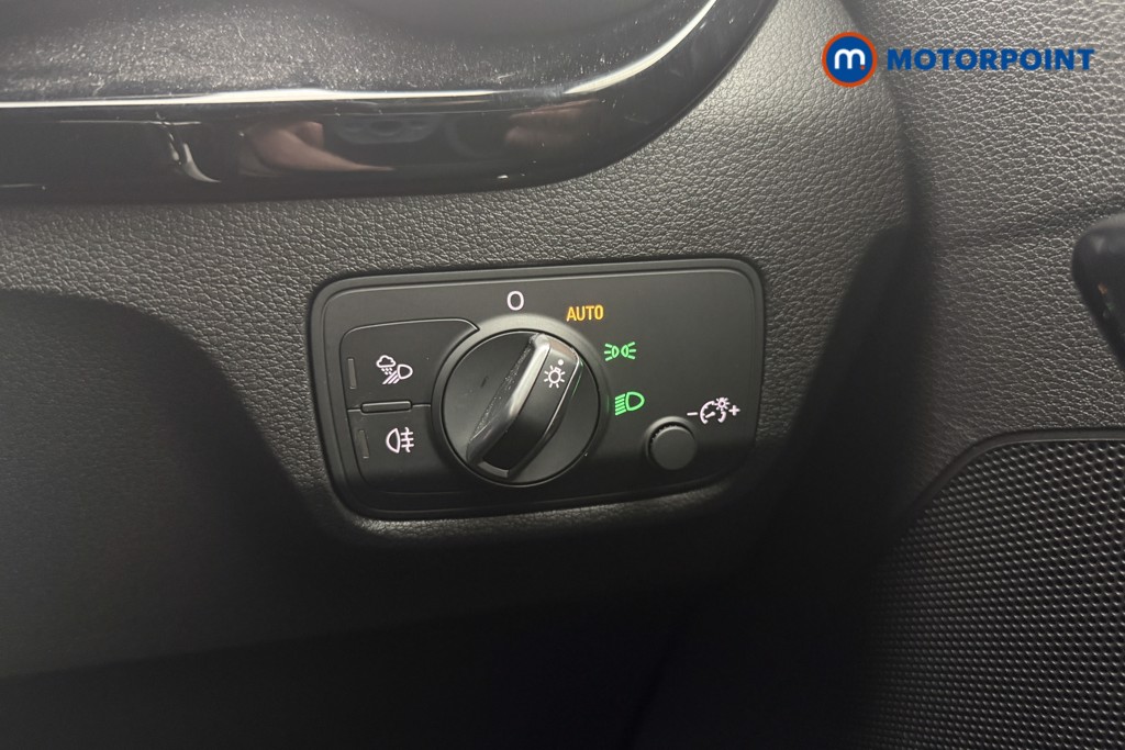 Audi Q2 Black Edition Automatic Petrol SUV - Stock Number (1678036) - 20th supplementary image