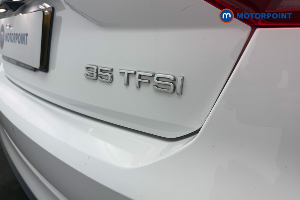 Audi Q2 Black Edition Automatic Petrol SUV - Stock Number (1678036) - 23rd supplementary image