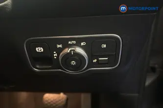 Mercedes-Benz GLB Sport Executive Automatic Petrol SUV - Stock Number (1680111) - 11th supplementary image