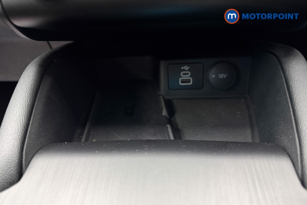 Ford Kuga St-Line Edition Automatic Petrol Plug-In Hybrid SUV - Stock Number (1680512) - 15th supplementary image